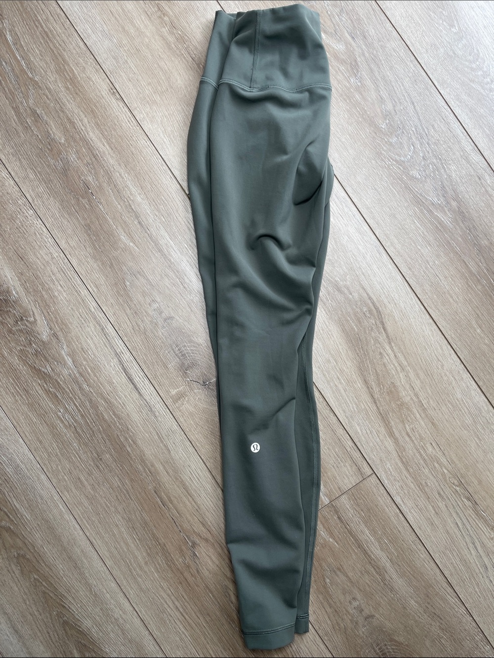 Lululemon Wunder Train Contour Fit High-Rise Tight 28" Color Grey Sage Size 6 - Picture 4 of 12